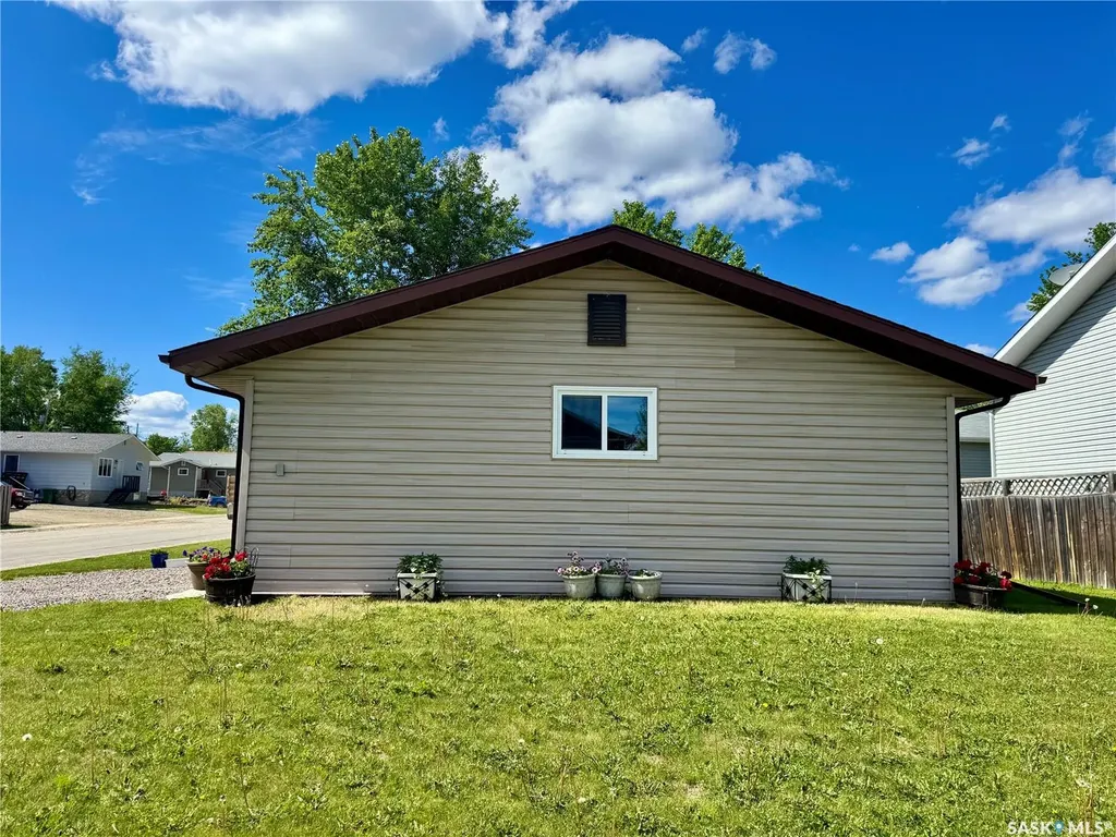 1504 Studer Street La Ronge SK S0J 1L0