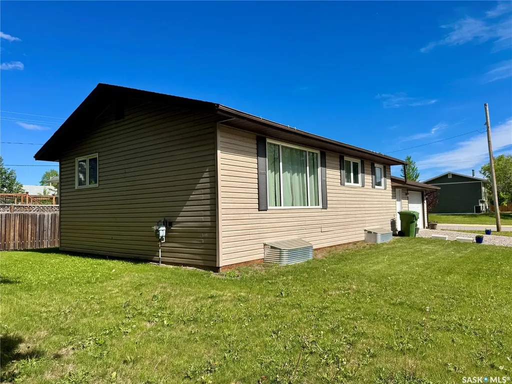 1504 Studer Street La Ronge SK S0J 1L0