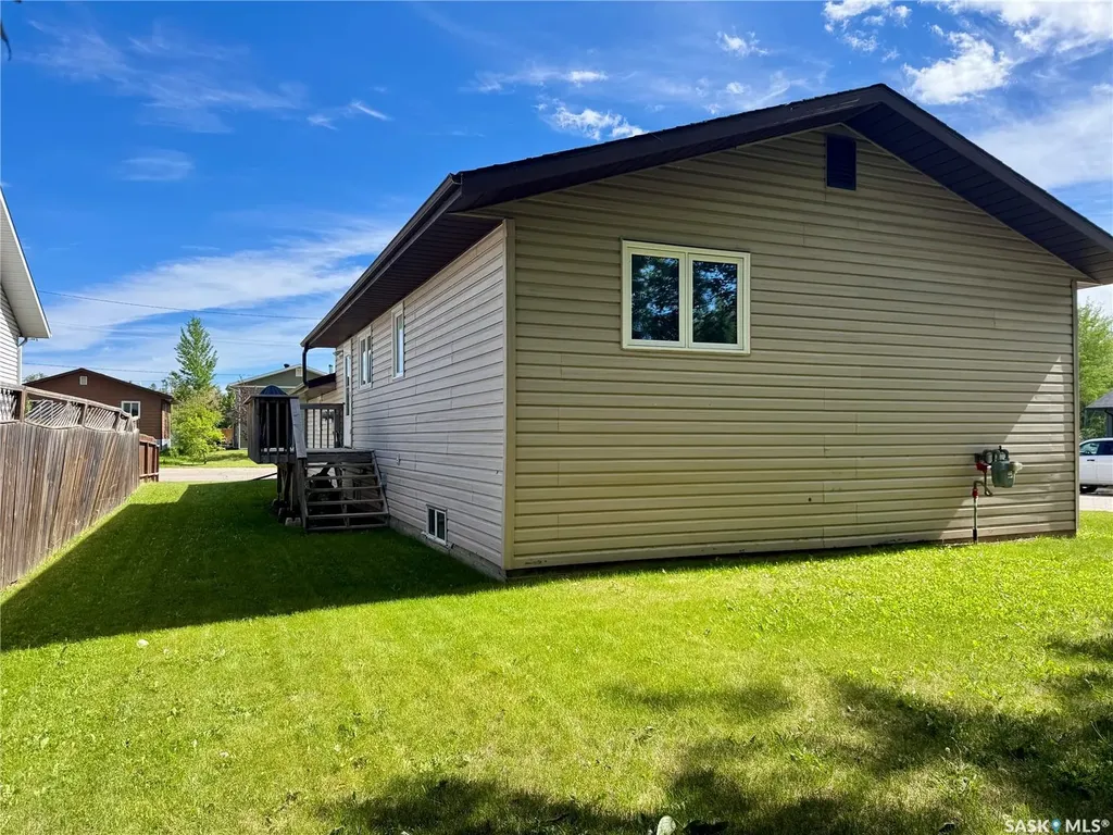 1504 Studer Street La Ronge SK S0J 1L0