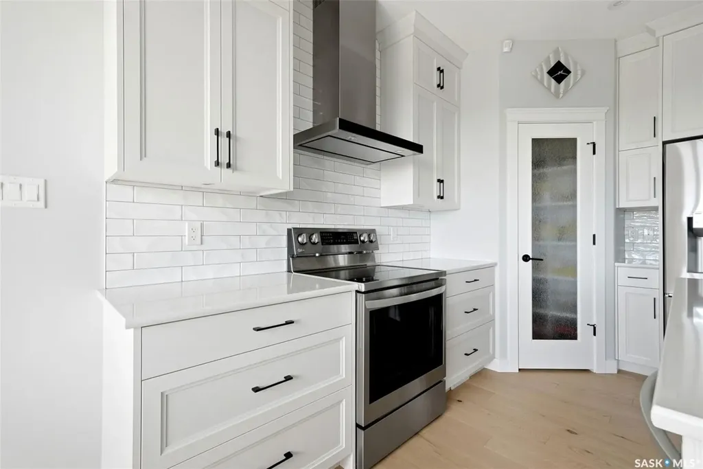 408 Hillside Drive Pilot Butte SK S0G 3Z0