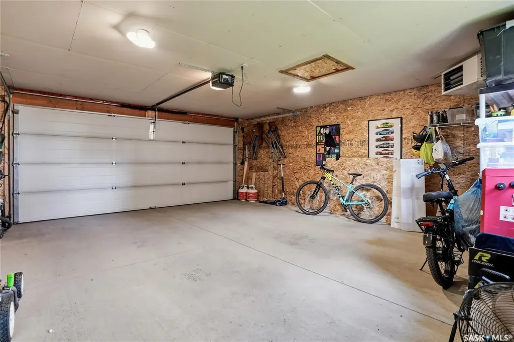 4032 Centennial Drive Saskatoon SK S7L 6R1