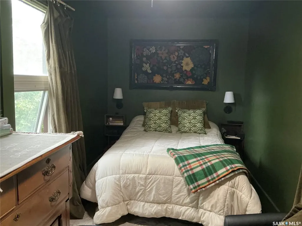325 Centre Street Coronach SK S0H 0Z0