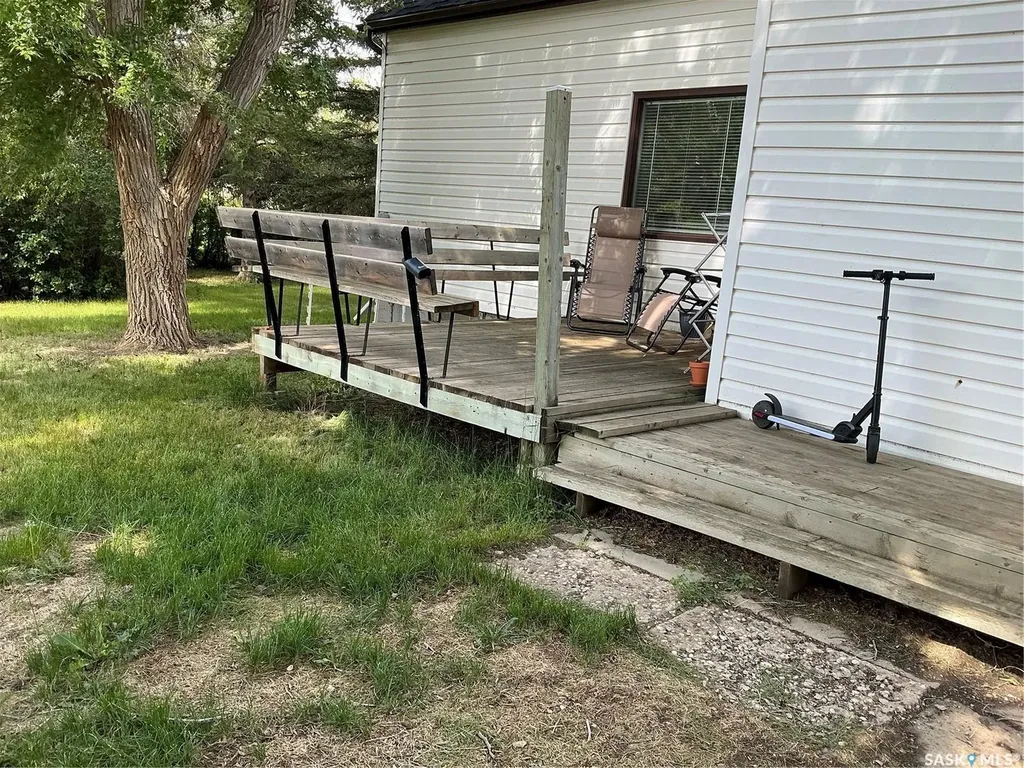 325 Centre Street Coronach SK S0H 0Z0