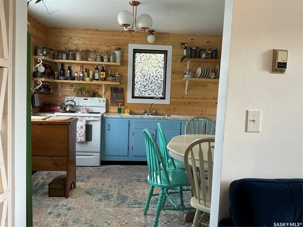 325 Centre Street Coronach SK S0H 0Z0