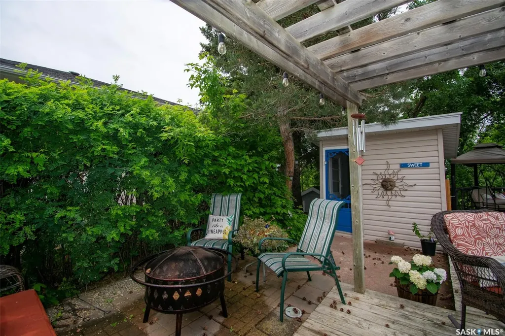 106 Nicoll Avenue Regina Beach SK S0G 4C0