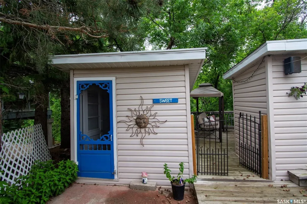 106 Nicoll Avenue Regina Beach SK S0G 4C0
