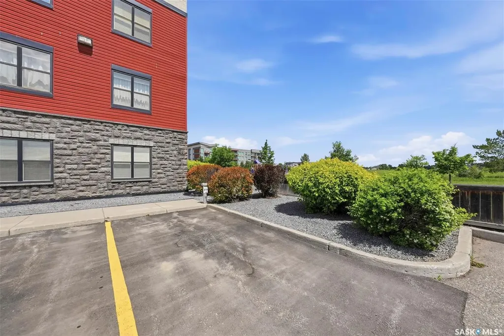 230 Slimmon Road Saskatoon SK S7V 0B3