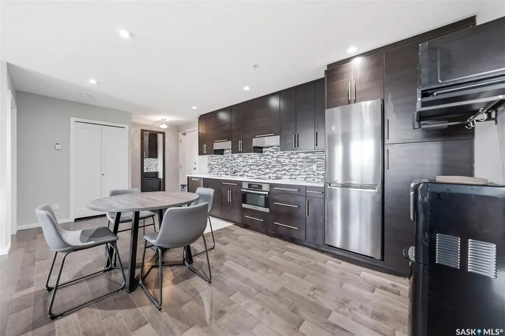 230 Slimmon Road Saskatoon SK S7V 0B3