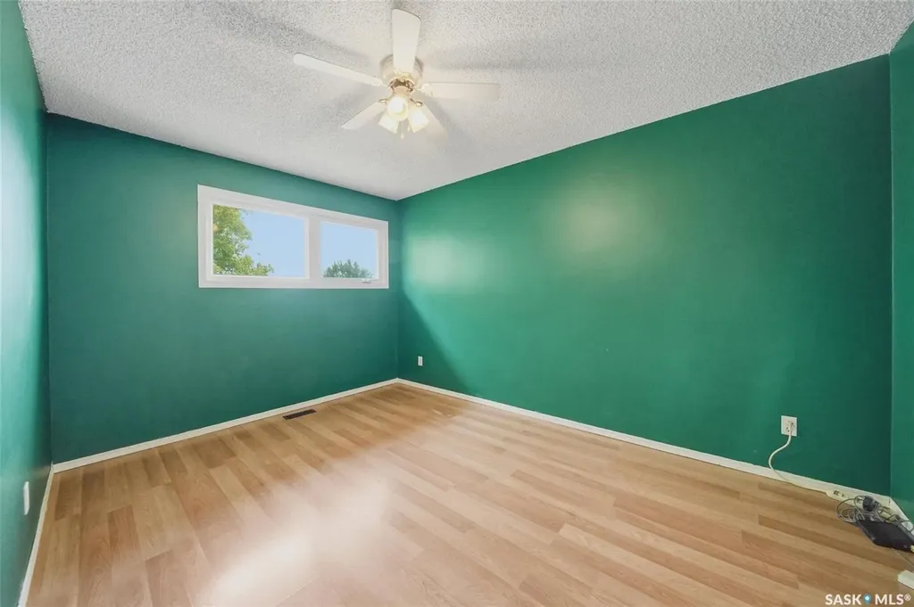3009A 33rd Street W Saskatoon SK S7L 0X8