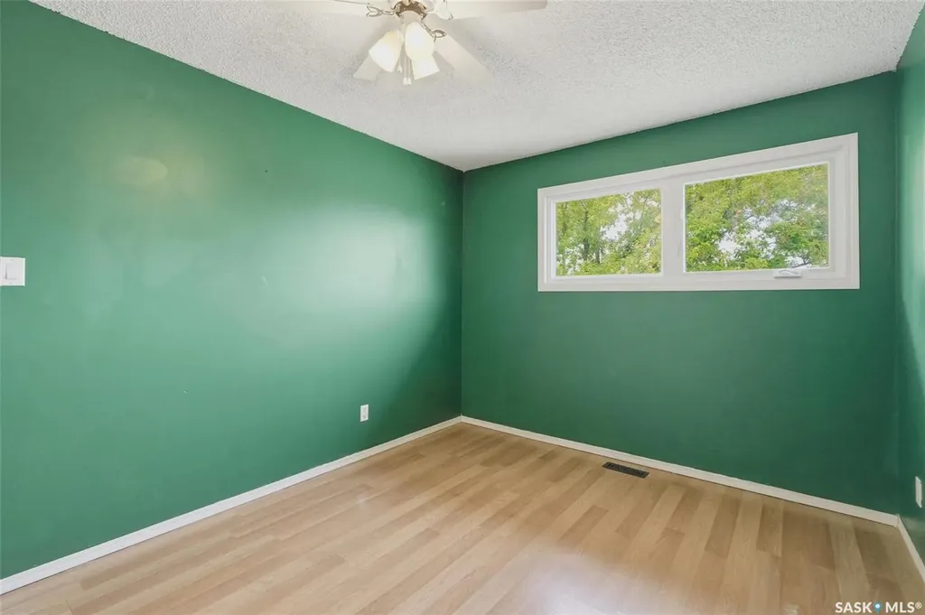 3009A 33rd Street W Saskatoon SK S7L 0X8