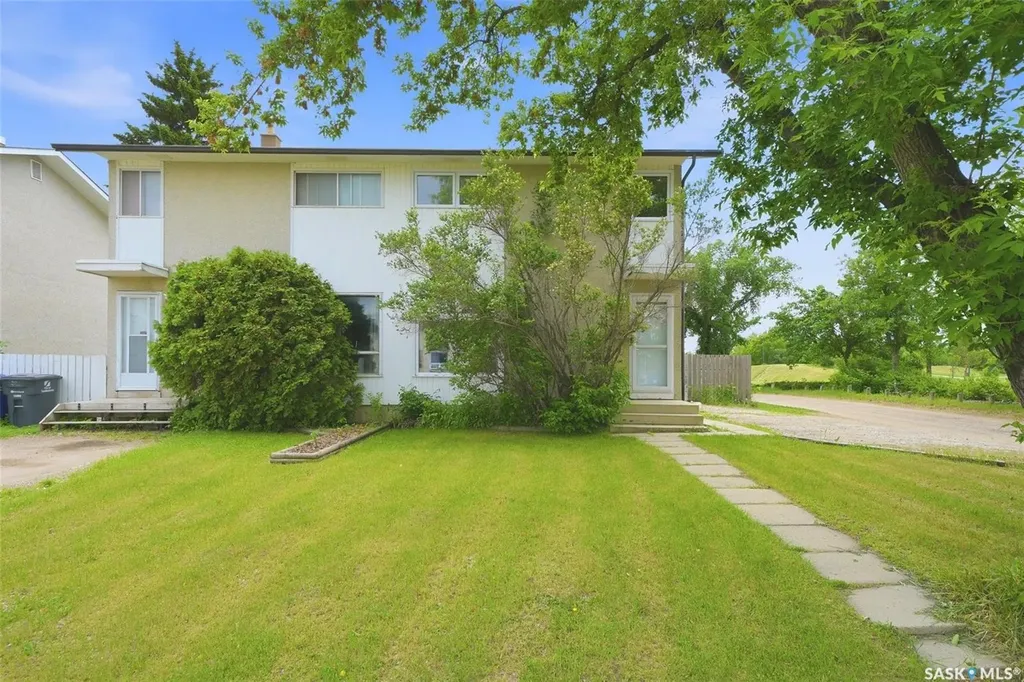 3009A 33rd Street W Saskatoon SK S7L 0X8