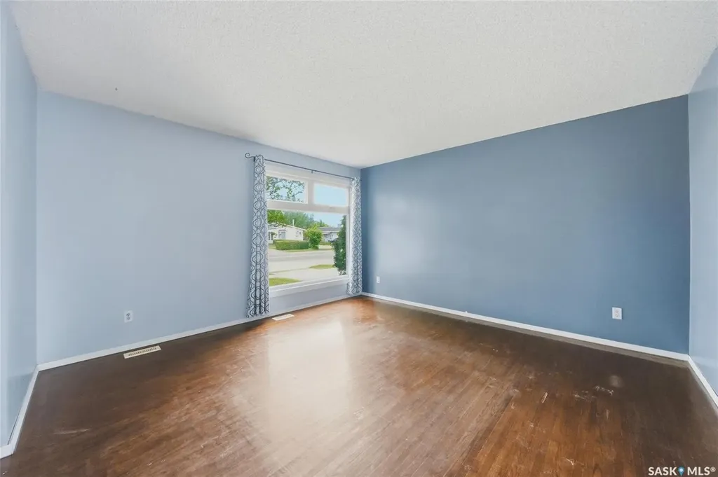 3009A 33rd Street W Saskatoon SK S7L 0X8