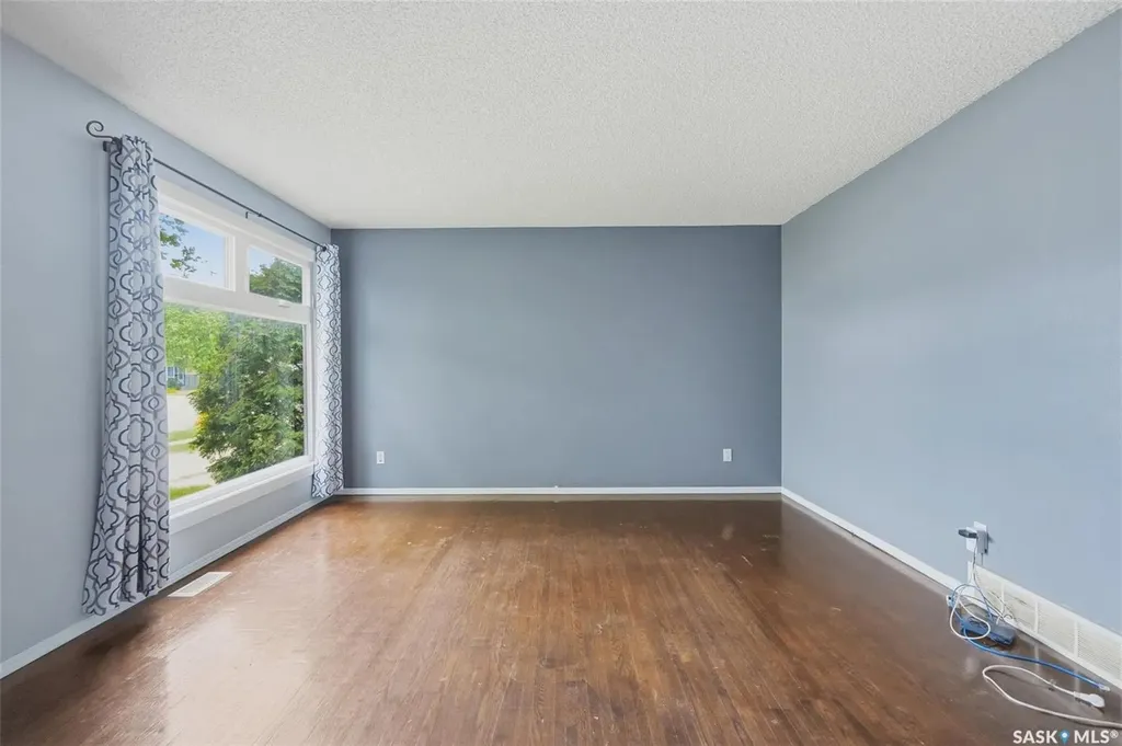 3009A 33rd Street W Saskatoon SK S7L 0X8