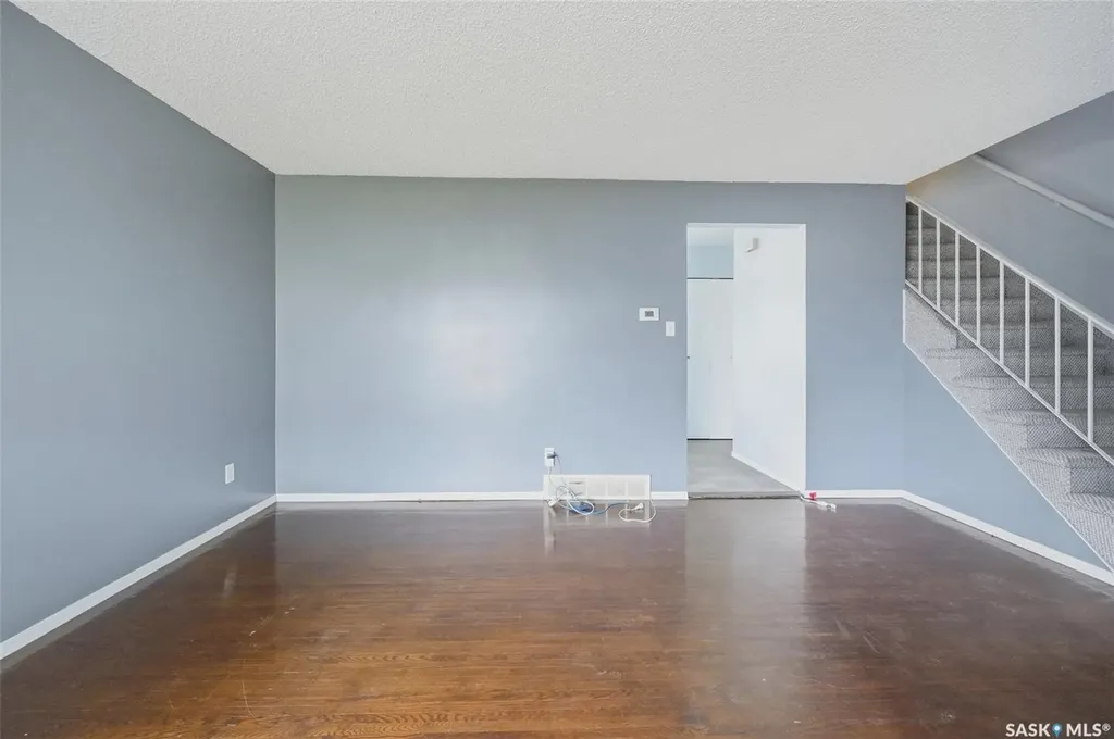 3009A 33rd Street W Saskatoon SK S7L 0X8