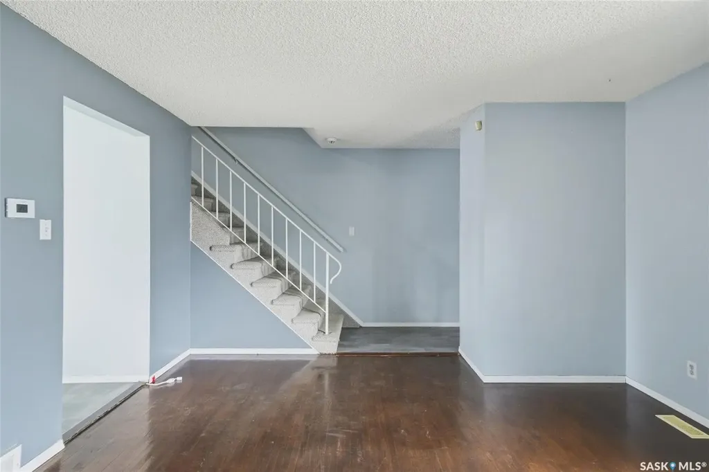 3009A 33rd Street W Saskatoon SK S7L 0X8