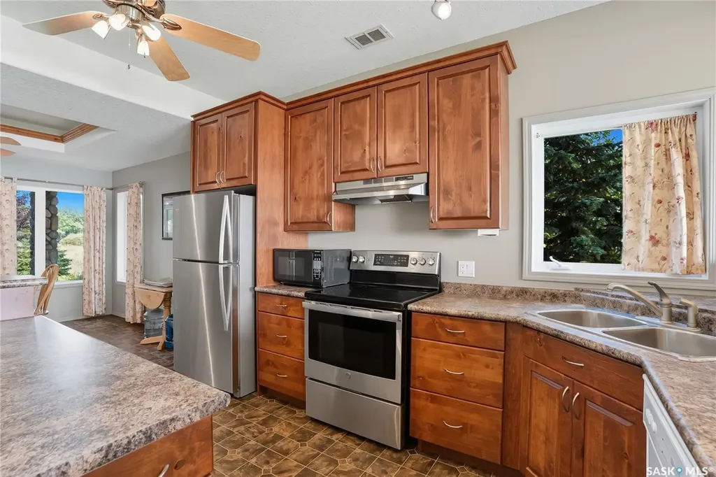 213 Poplar Place Turtle Lake SK S0M 1J0