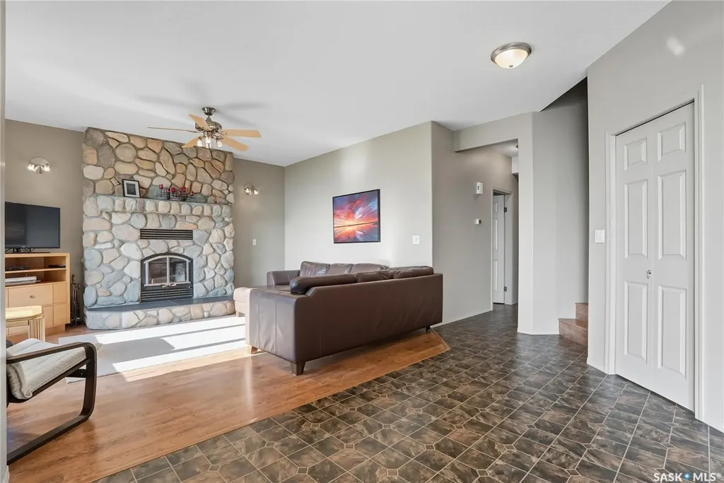 213 Poplar Place Turtle Lake SK S0M 1J0