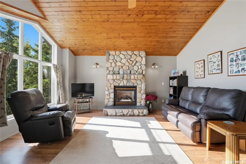 213 Poplar Place Turtle Lake SK S0M 1J0