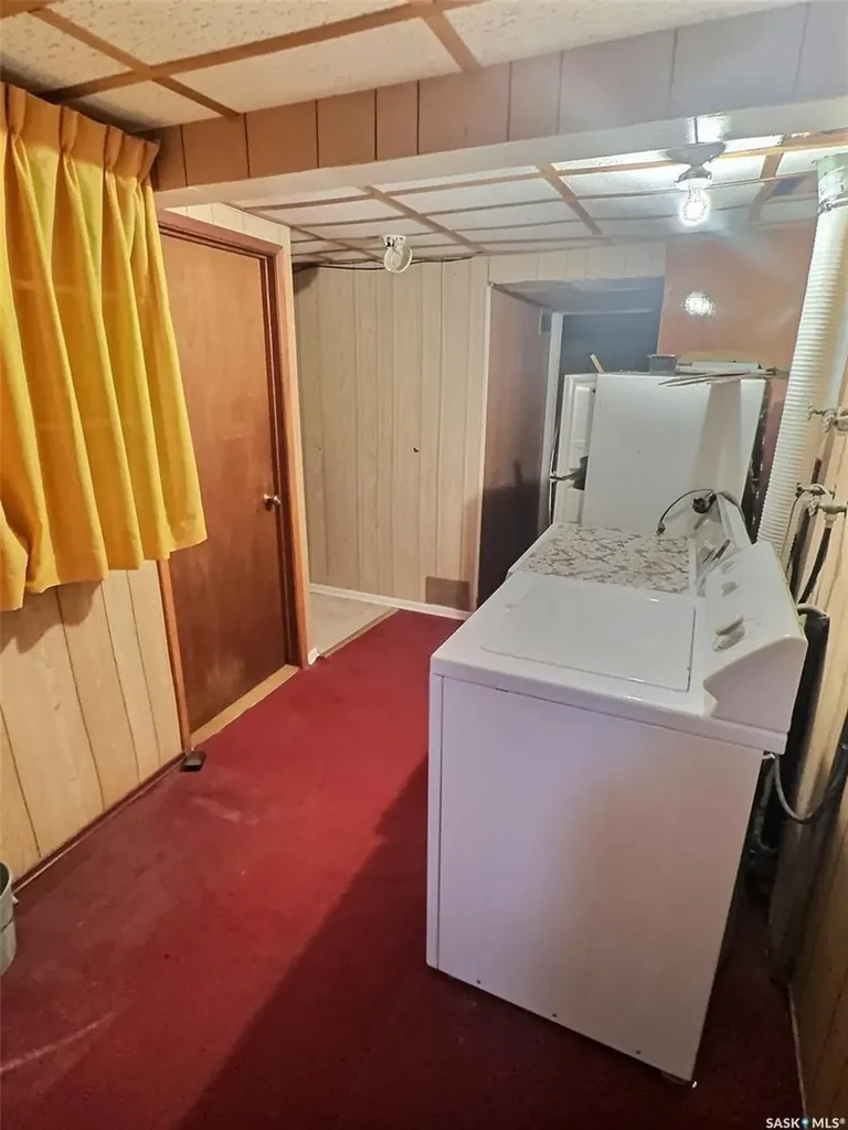 609 Henry Street Estevan SK S4A 2B7