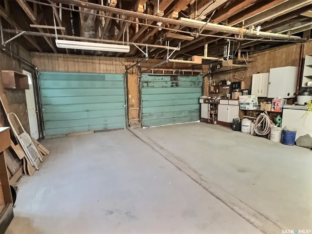 609 Henry Street Estevan SK S4A 2B7