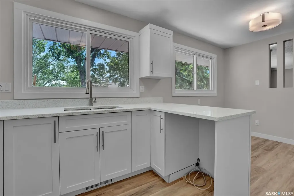 12 Birchwood Road Regina SK S4S 5N2