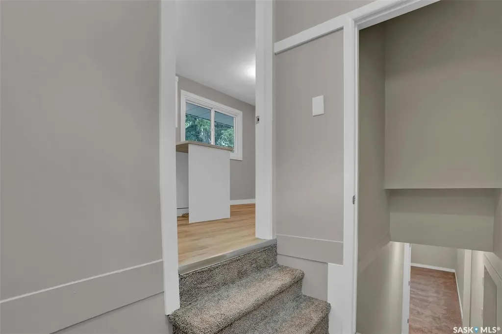 12 Birchwood Road Regina SK S4S 5N2