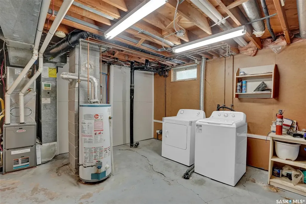 12 Birchwood Road Regina SK S4S 5N2
