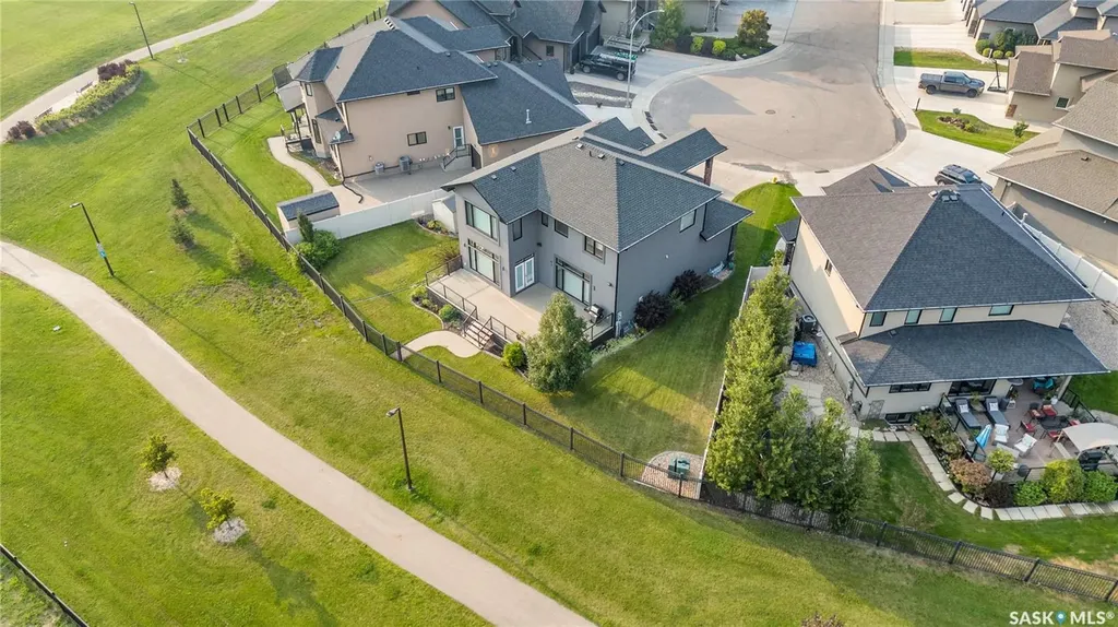 138 Flegel Court Saskatoon SK S7V 0B9