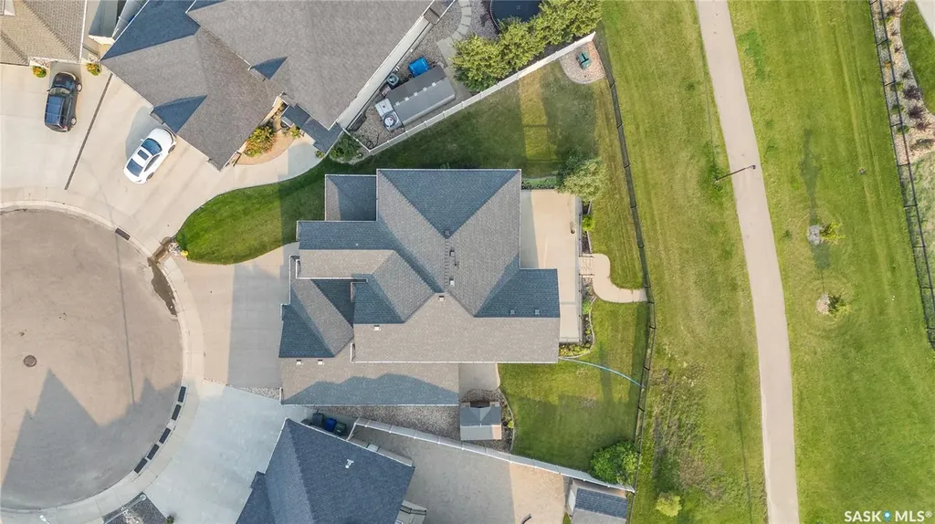 138 Flegel Court Saskatoon SK S7V 0B9