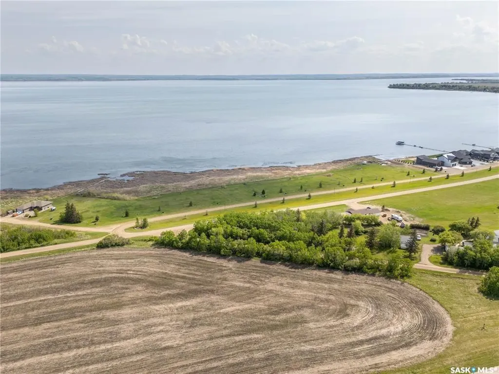 820 Lakeshore Drive Meota SK S0M 1X0