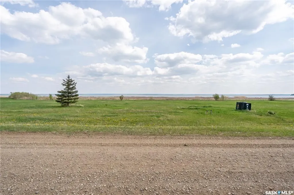 820 Lakeshore Drive Meota SK S0M 1X0
