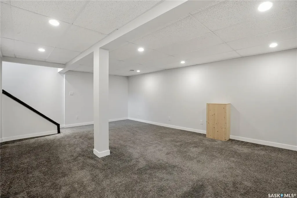 30 Straub Crescent Regina SK S4T 6S6