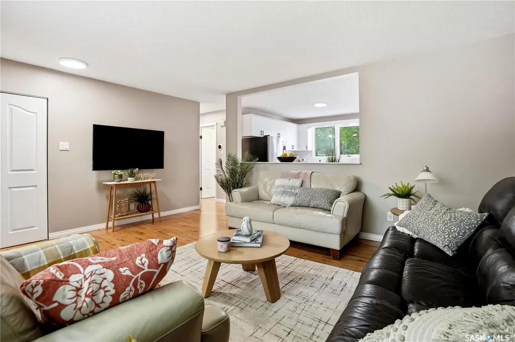 30 Straub Crescent Regina SK S4T 6S6