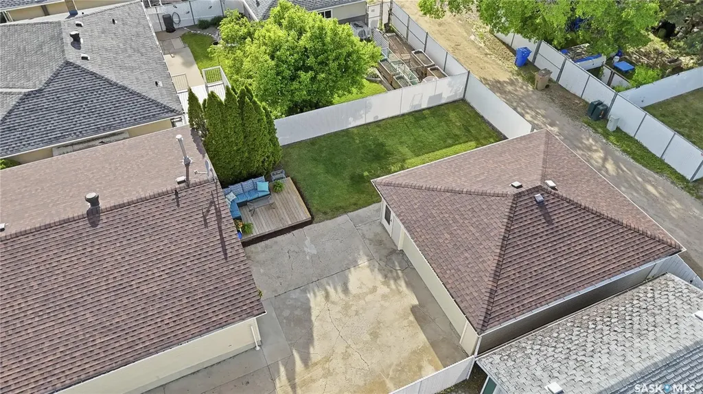 30 Straub Crescent Regina SK S4T 6S6