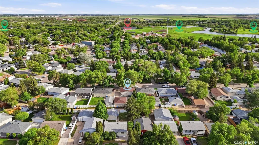 30 Straub Crescent Regina SK S4T 6S6