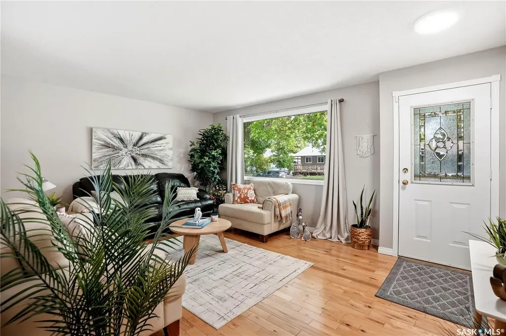 30 Straub Crescent Regina SK S4T 6S6