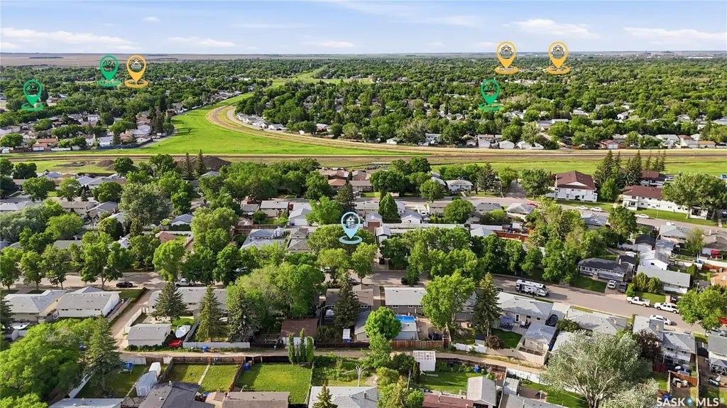 30 Straub Crescent Regina SK S4T 6S6