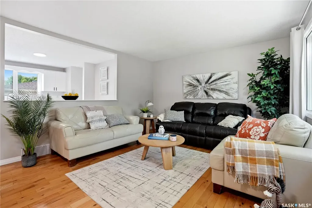 30 Straub Crescent Regina SK S4T 6S6