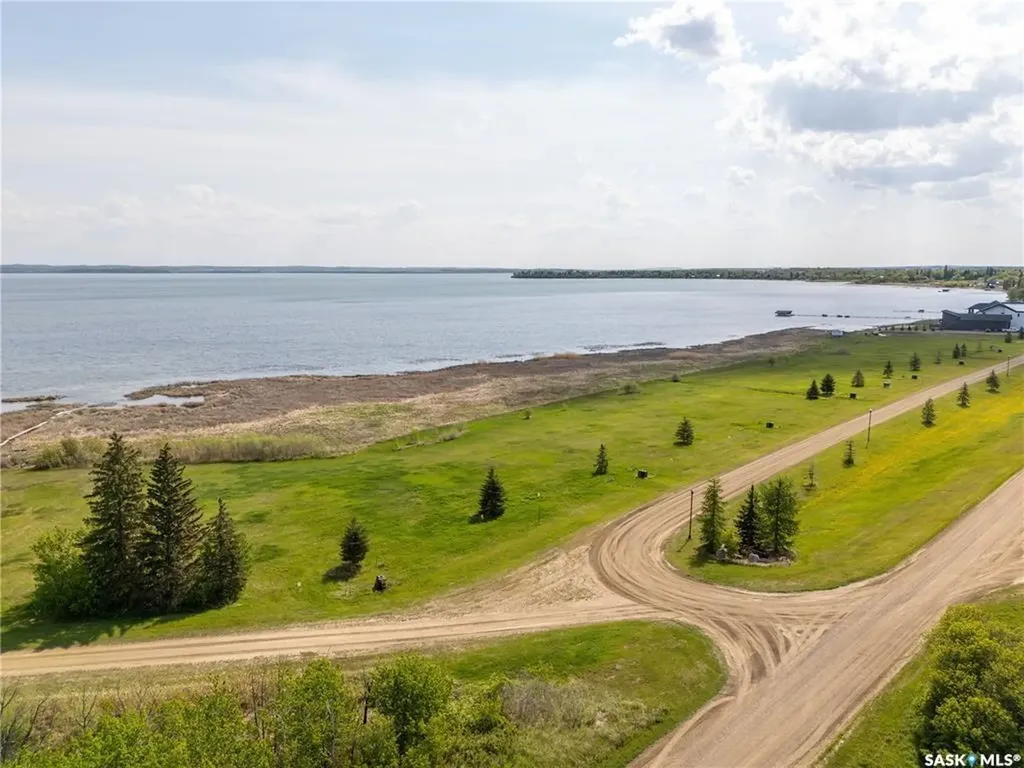 790 Lakeshore Drive Meota SK S0M 1X0