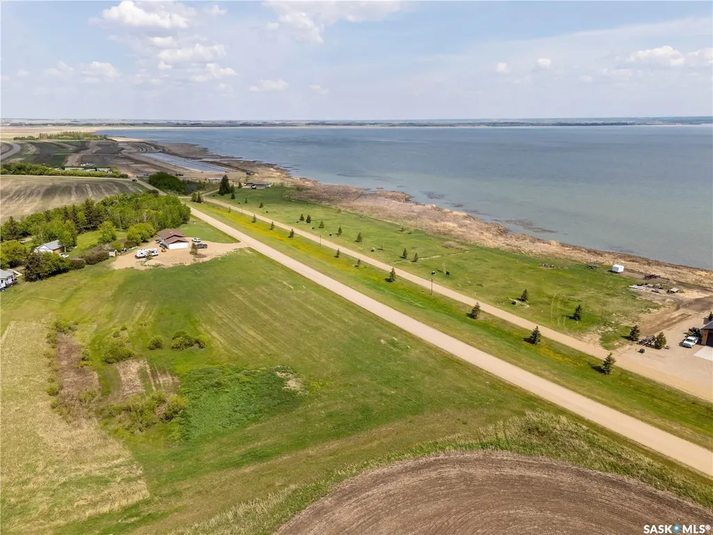 780 Lakeshore Drive Meota SK S0M 1X0