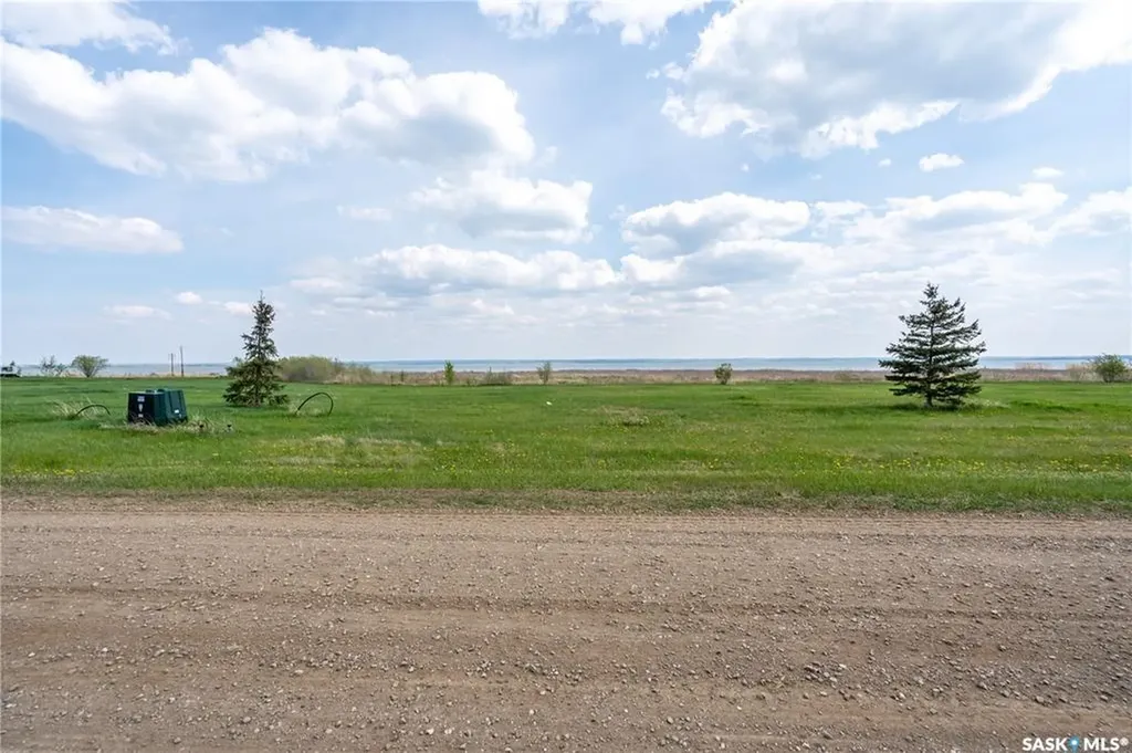800 Lakeshore Drive Meota SK S0M 1X0