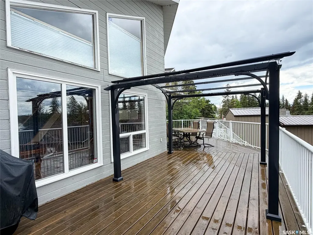 114 2nd Avenue Loon Lake SK S0M 0C1