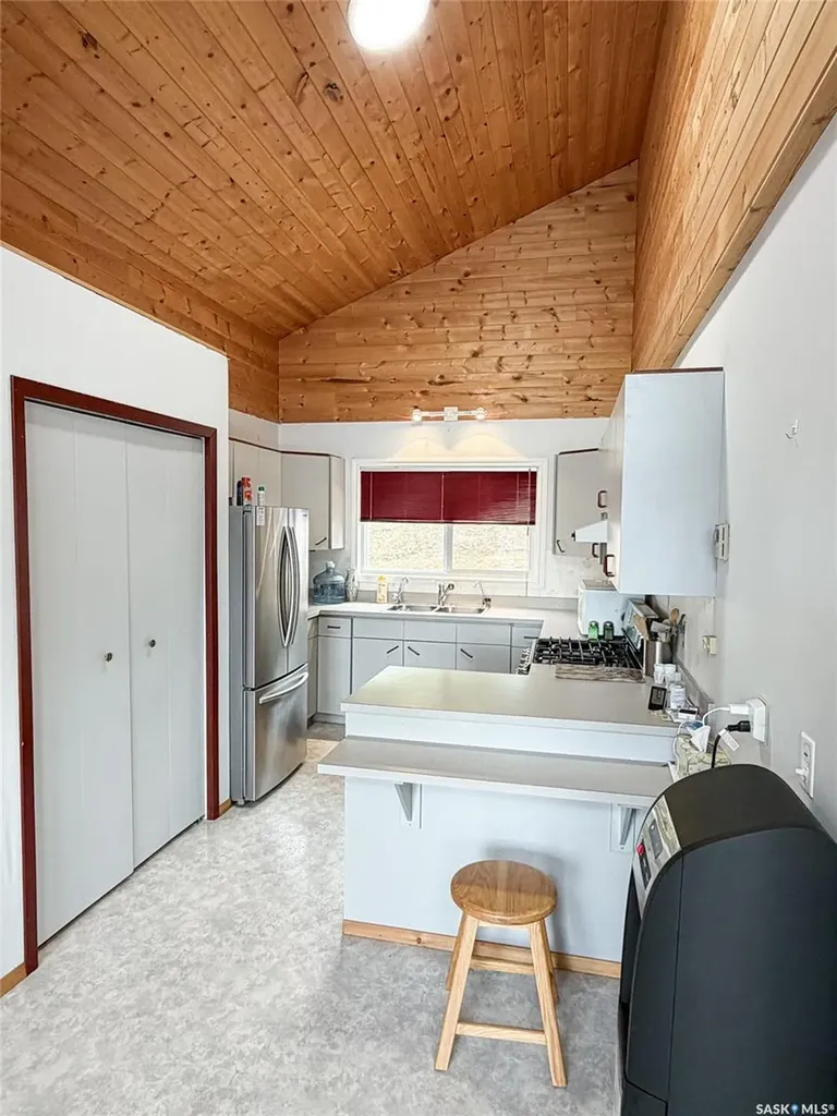 114 2nd Avenue Loon Lake SK S0M 0C1