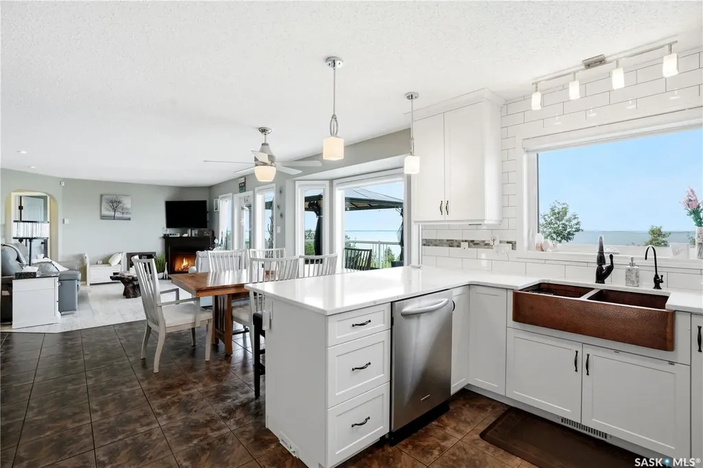 380 Carter Crescent Cochin SK S0M 0L0