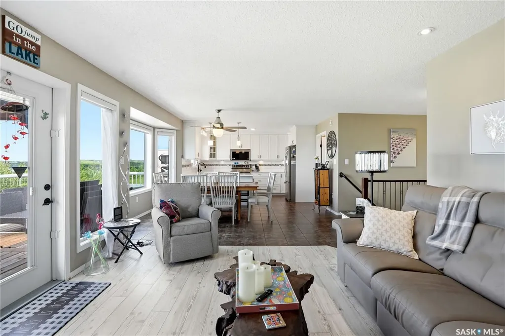 380 Carter Crescent Cochin SK S0M 0L0