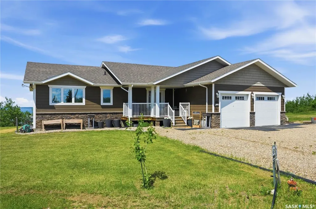 380 Carter Crescent Cochin SK S0M 0L0