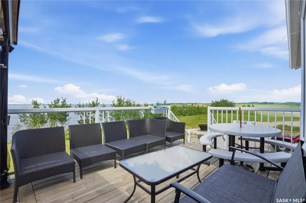 380 Carter Crescent Cochin SK S0M 0L0