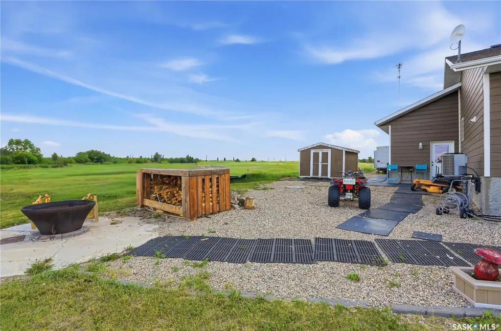 380 Carter Crescent Cochin SK S0M 0L0