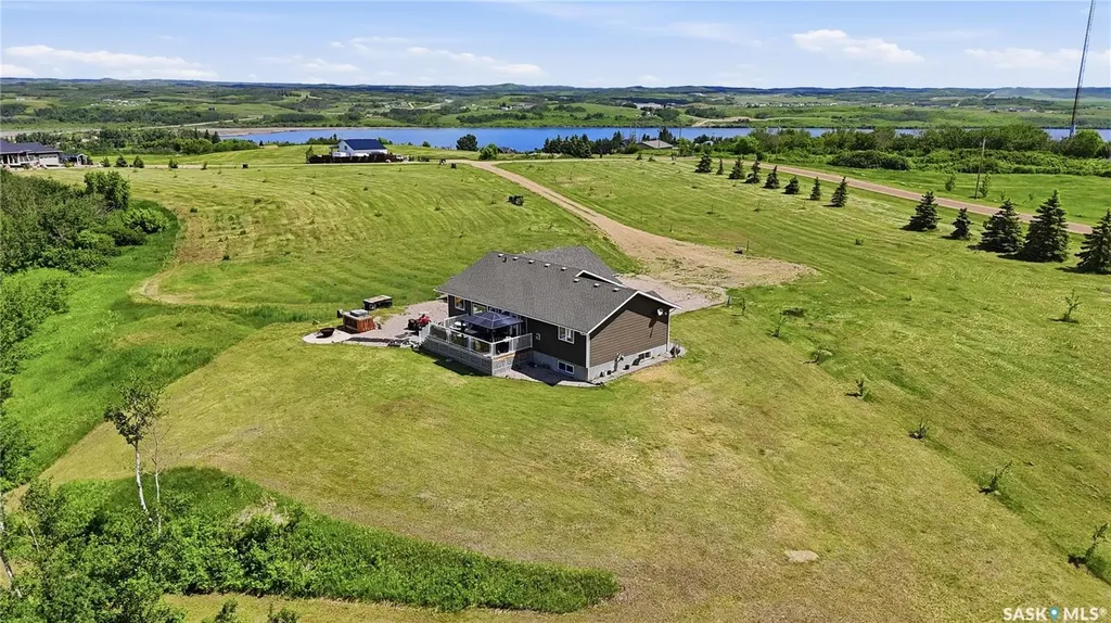 380 Carter Crescent Cochin SK S0M 0L0