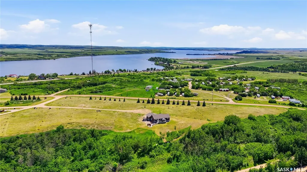 380 Carter Crescent Cochin SK S0M 0L0